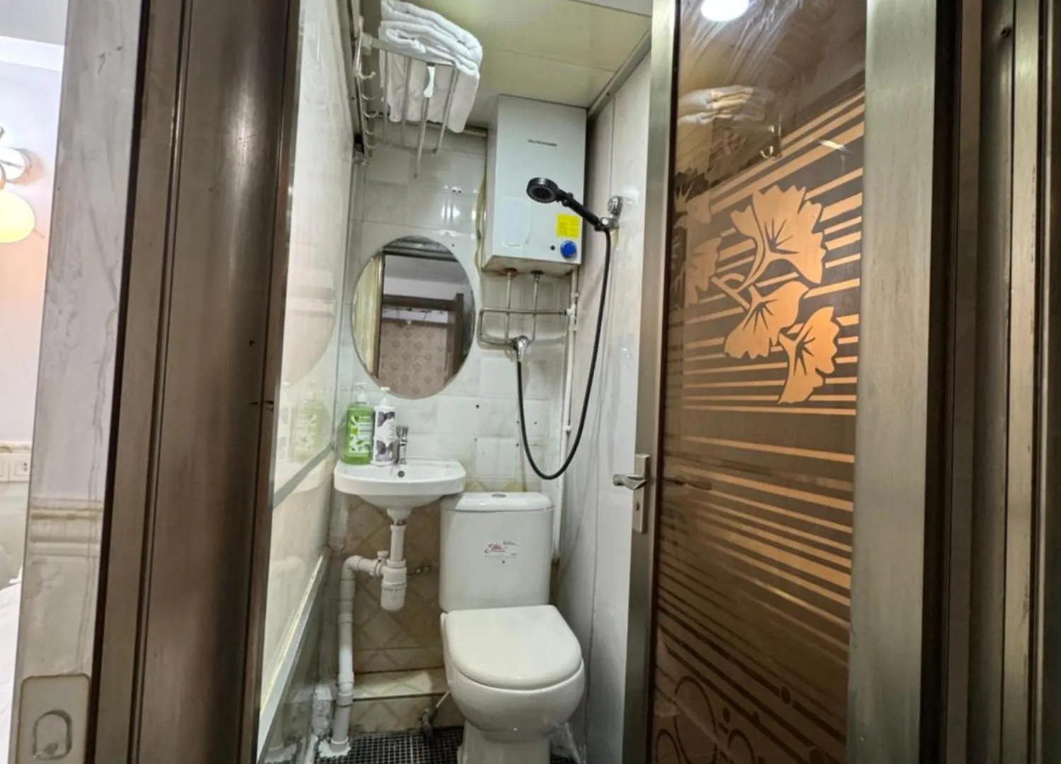 Guest house 香港金泉賓館 Hotel